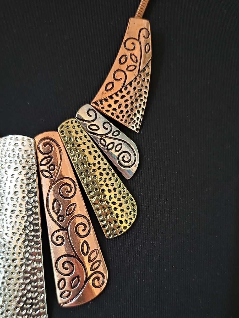Necklace - Picture 6 of 16